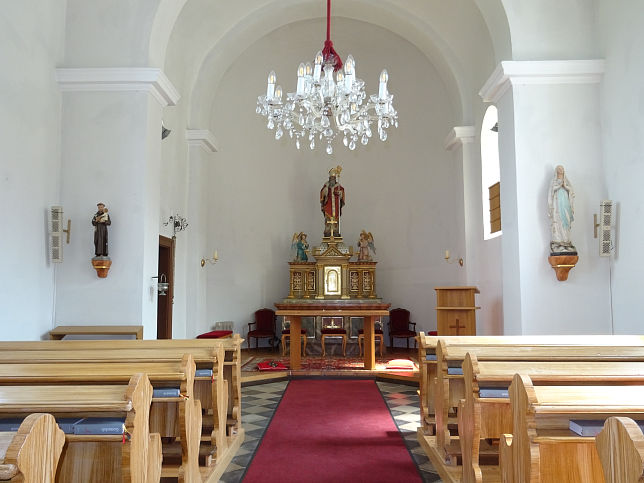Kirche St. Nikolaus, Altar
